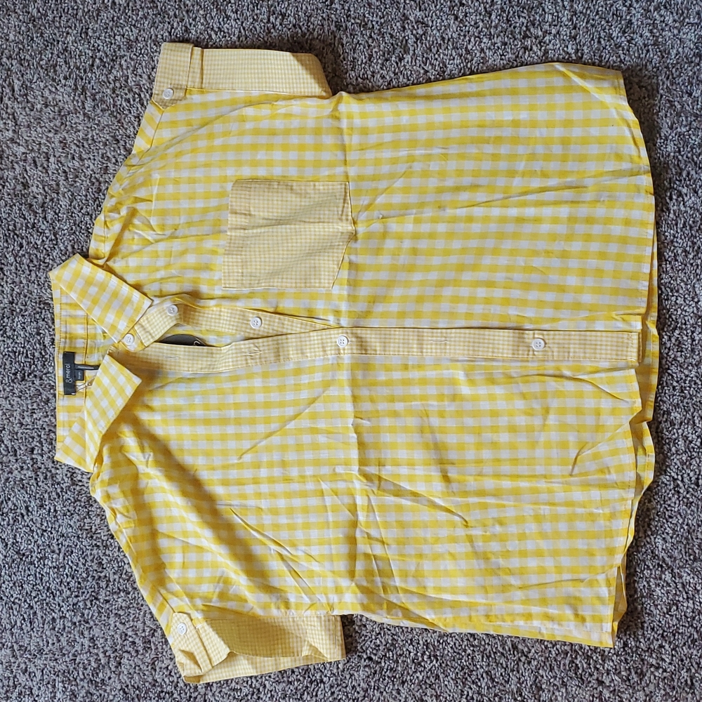 NWT lightweight button down